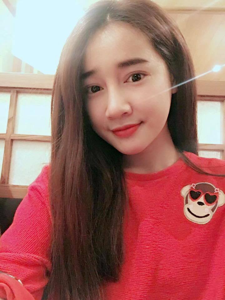 诱人的老师hd中字